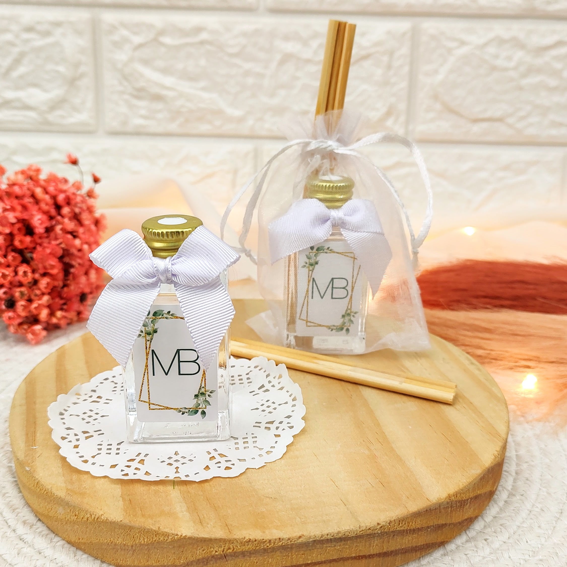 LEMBRANCINHA DE CASAMENTO AROMATIZADOR DIFUSOR 30ML ORGANZA LAÇO GORGURÃO AD COLORIDO
