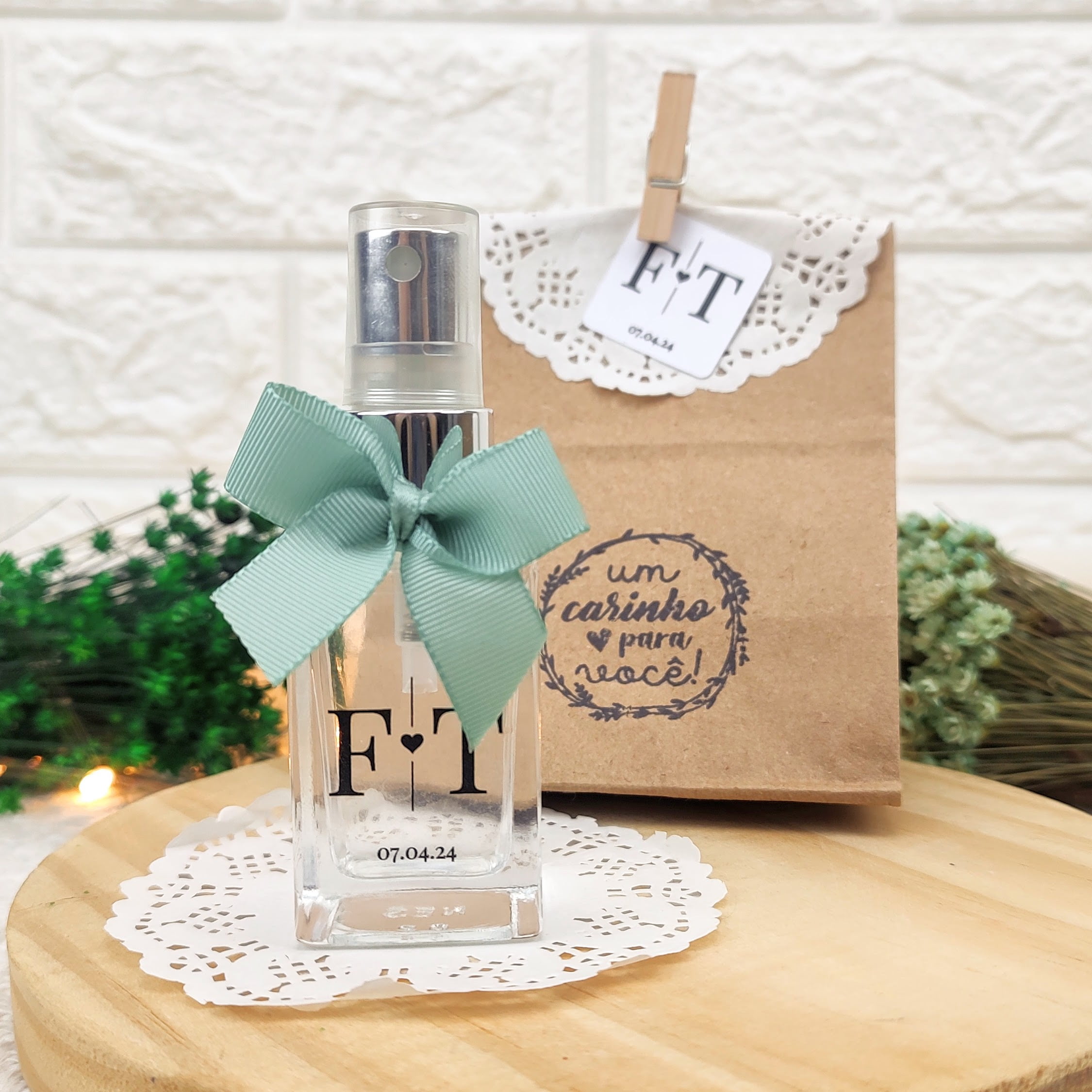 LEMBRANCINHA DE CASAMENTO HOME SPRAY 30ML SACO KRAFT LAÇO GORGURÃO