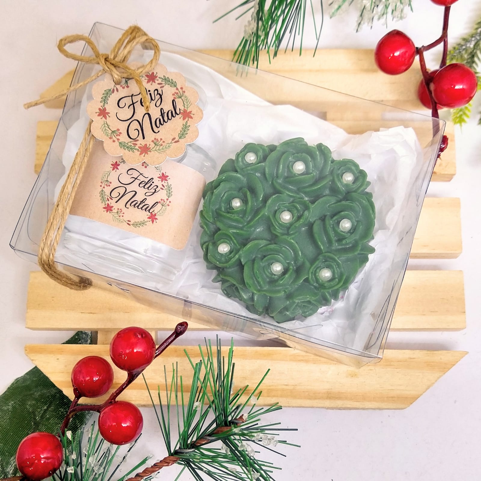 Lembrancinha de Natal Kit Álcool em Gel e Sabonete Rosa Provence