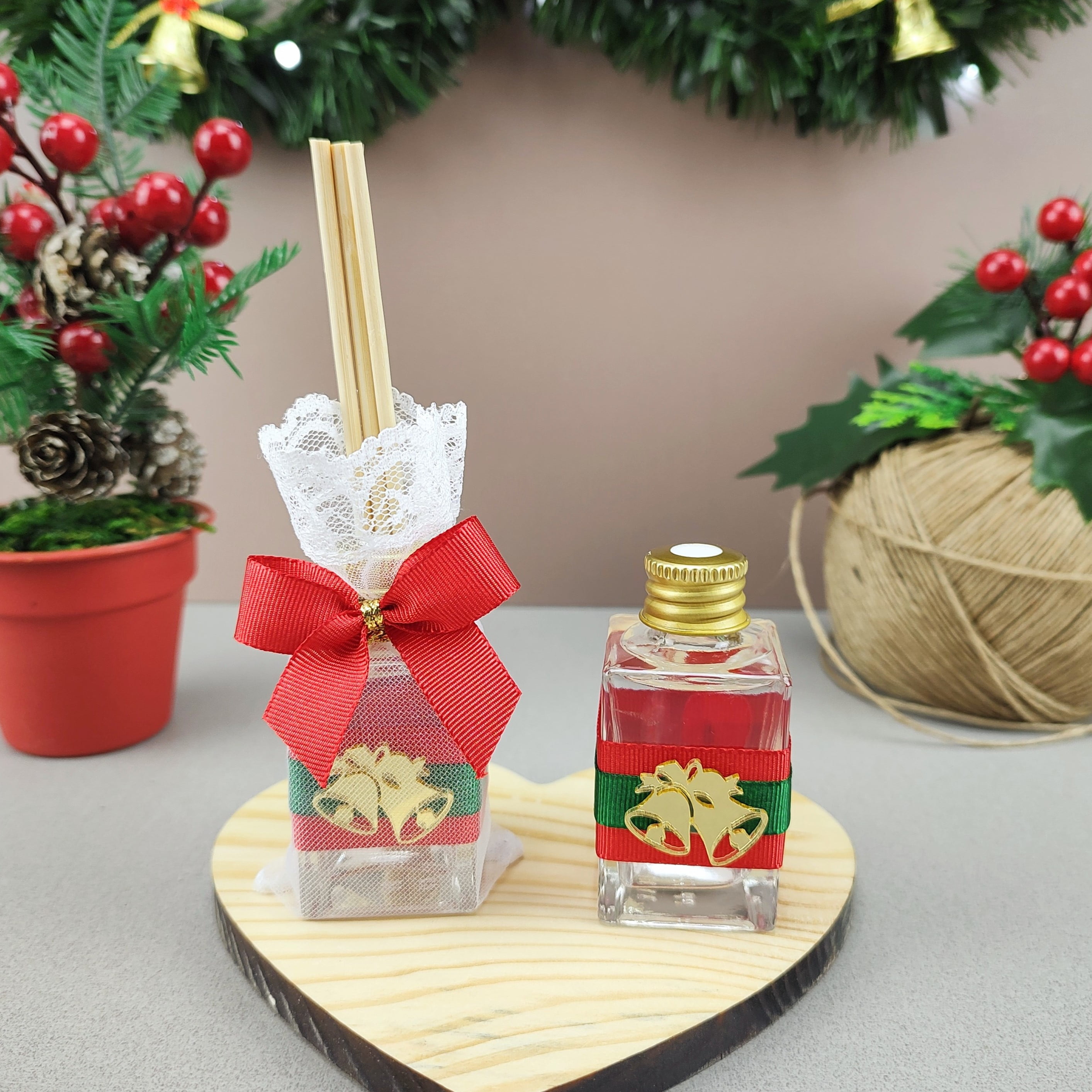 Lembrancinha Natal 2022 Aromatizador Vidro 30ml com Aplique Acrílico