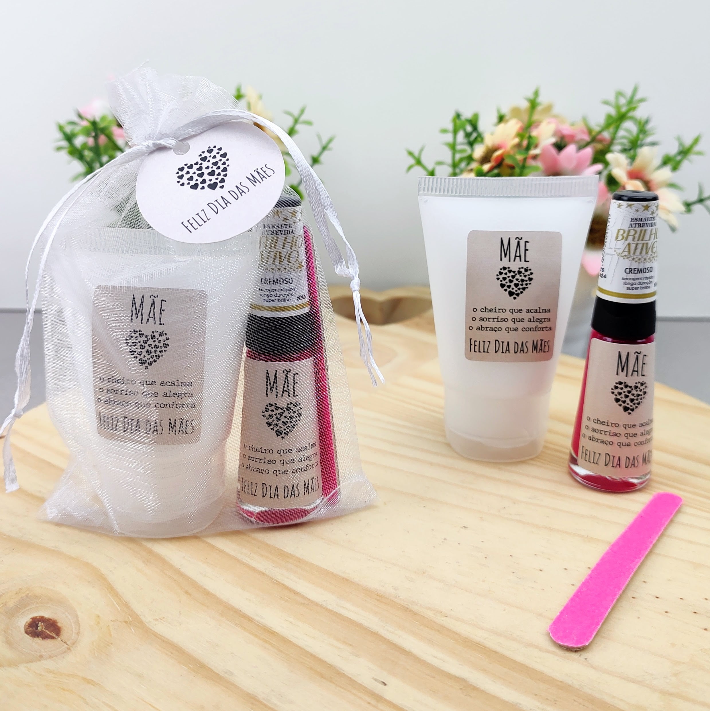 Lembrancinha dia das Mães Kit Esmalte Lixa Creme Hidratante 2024