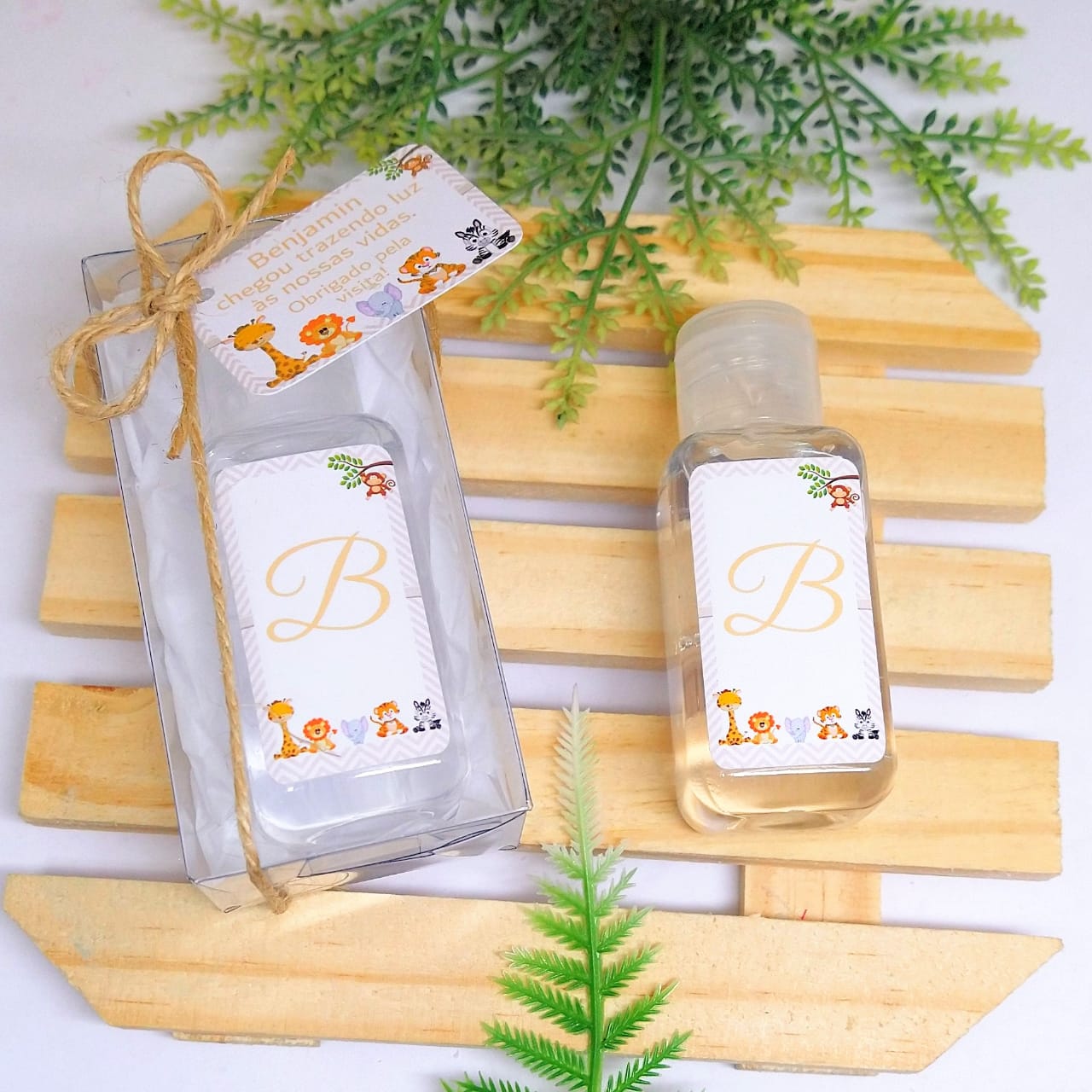 Lembrancinha de Maternidade Álcool em Gel Pet 40ml com Caixinha