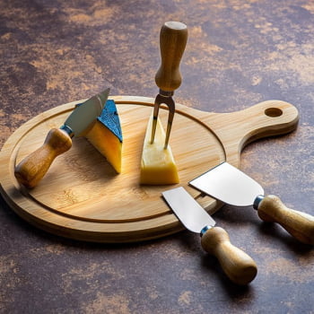 Brinde Aniversário de Empresa Personalizado Kit Queijo 5 Peças Madeira / Inox SMKT-90100-ADE Brindes Personalizados