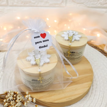 LEMBRANCINHA DE BATIZADO PARA PADRINHOS VELA AROMÁTICA 100G ORGANZA DIVINO TERÇO