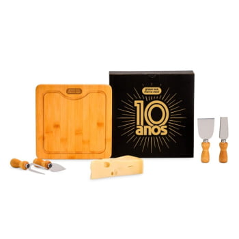 Brinde Aniversário de Empresa Personalizado Kit Queijo Bambu Madeira e Inox SMPD-80043-ADE Brinde Personalizado