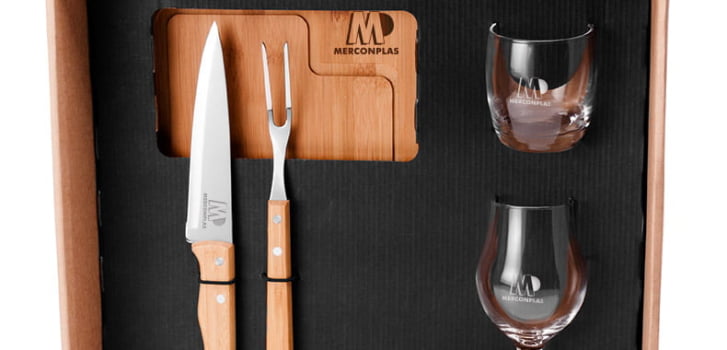 Kit Churrasco Personalizado 5 Peças Cerveja e Whisky SMKT-90032 Brindes Personalizados