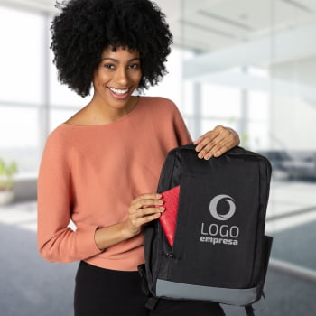 Mochila Personalizada  Nylon 27L X03034 Brinde Personalizado