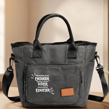 Brinde Presente Dia dos Professores Bolsa Térmica Personalizada OxFord 13 Litros X18958 Brinde Presente Dia dos Professores Bolsa Térmica Personalizada OxFord 13 Litros X18958