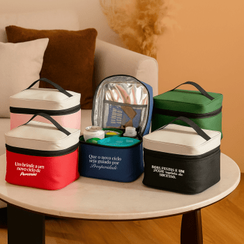 Brinde Natal Final de Ano Personalizado Bolsa Nylon 4L X01331 Brinde Natal Final de Ano Personalizado Bolsa Nylon 4L X01331